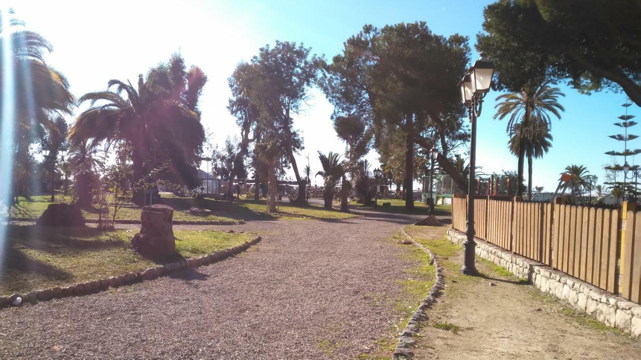 Casa Al Mare Lägenhet Ventimiglia Exteriör bild